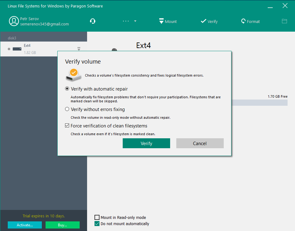 Linux File Systems for Windows by Paragon Software. Automatycznie napraw problemy z systemem plików Linux. Zrzut ekranu.